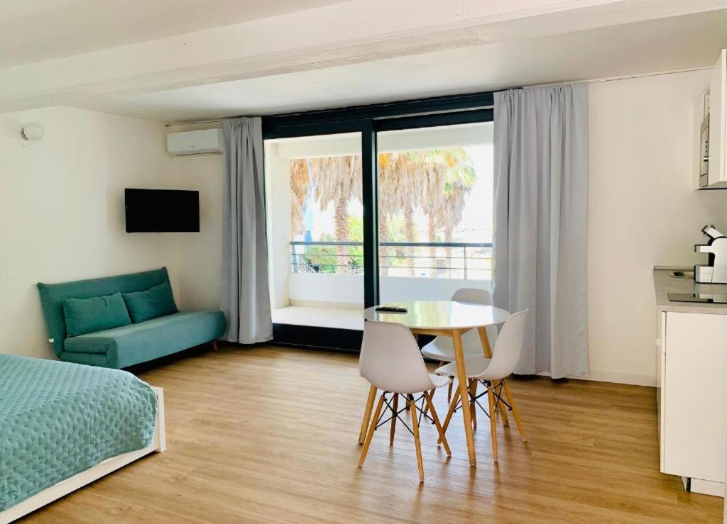 Casa Vacanza Acquamarina Porto Torres Ngoại thất bức ảnh